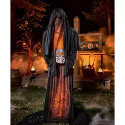 6 Ft 2 In The Cremator Animatronic