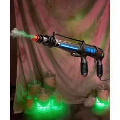 Mars Attacks Atomic Ray Gun with Poster